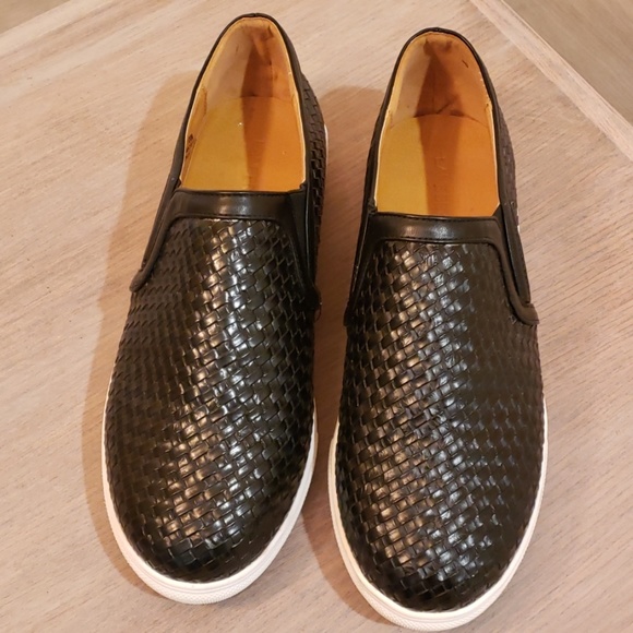 Lane Bryant Slip on Sneakers - Picture 2 of 6